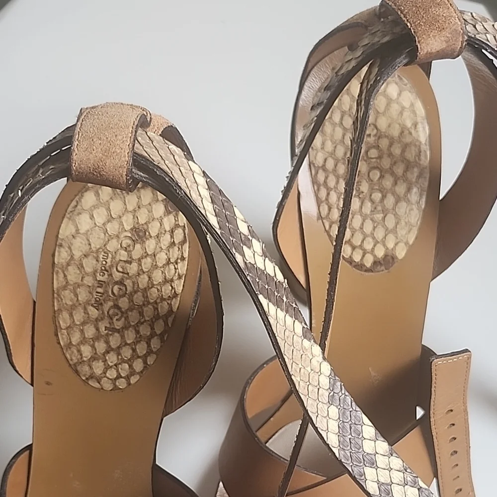 Gucci Python Print Heeled Sandals - Picture 6 of 8